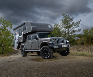 Tischer Huckepack-Camper  - Ein Jeep mit Haus 